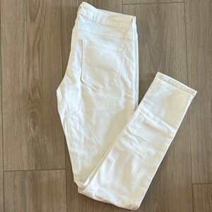 Just Black Women's Skinny Jeans in White